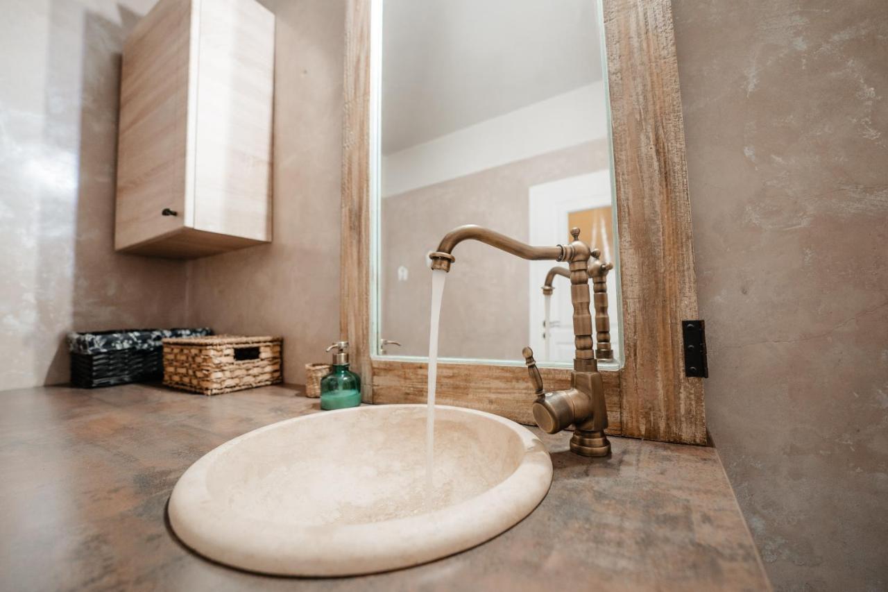 Bright And Cozy Design Apt With Office Apartment Cluj-Napoca Ngoại thất bức ảnh