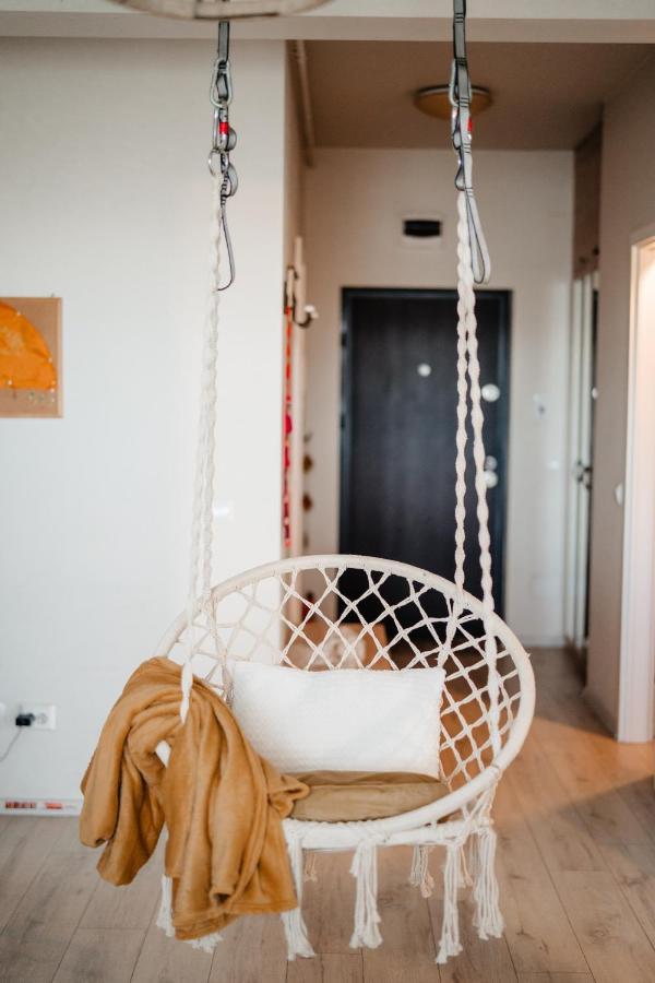 Bright And Cozy Design Apt With Office Apartment Cluj-Napoca Ngoại thất bức ảnh